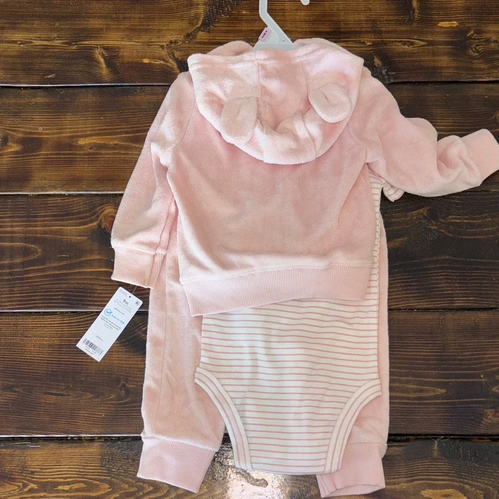 Carter's Infant Pink Bunny Matching Set Size 9 Months, NWT